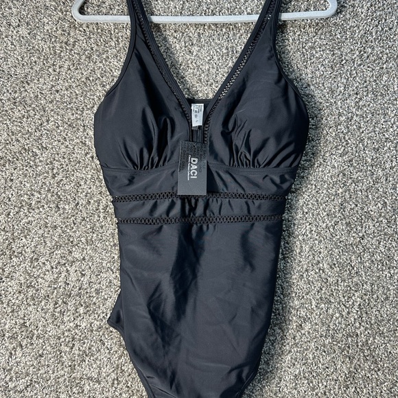 NWT Daci Women One Piece Swimsuit SZ Large - Picture 7 of 10